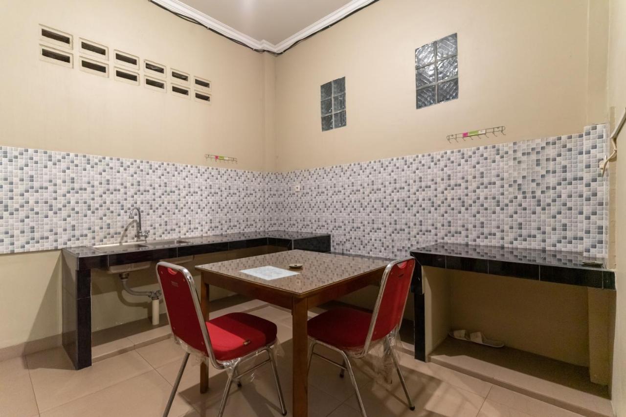 Reddoorz At Joyce Guest House Medan Luaran gambar